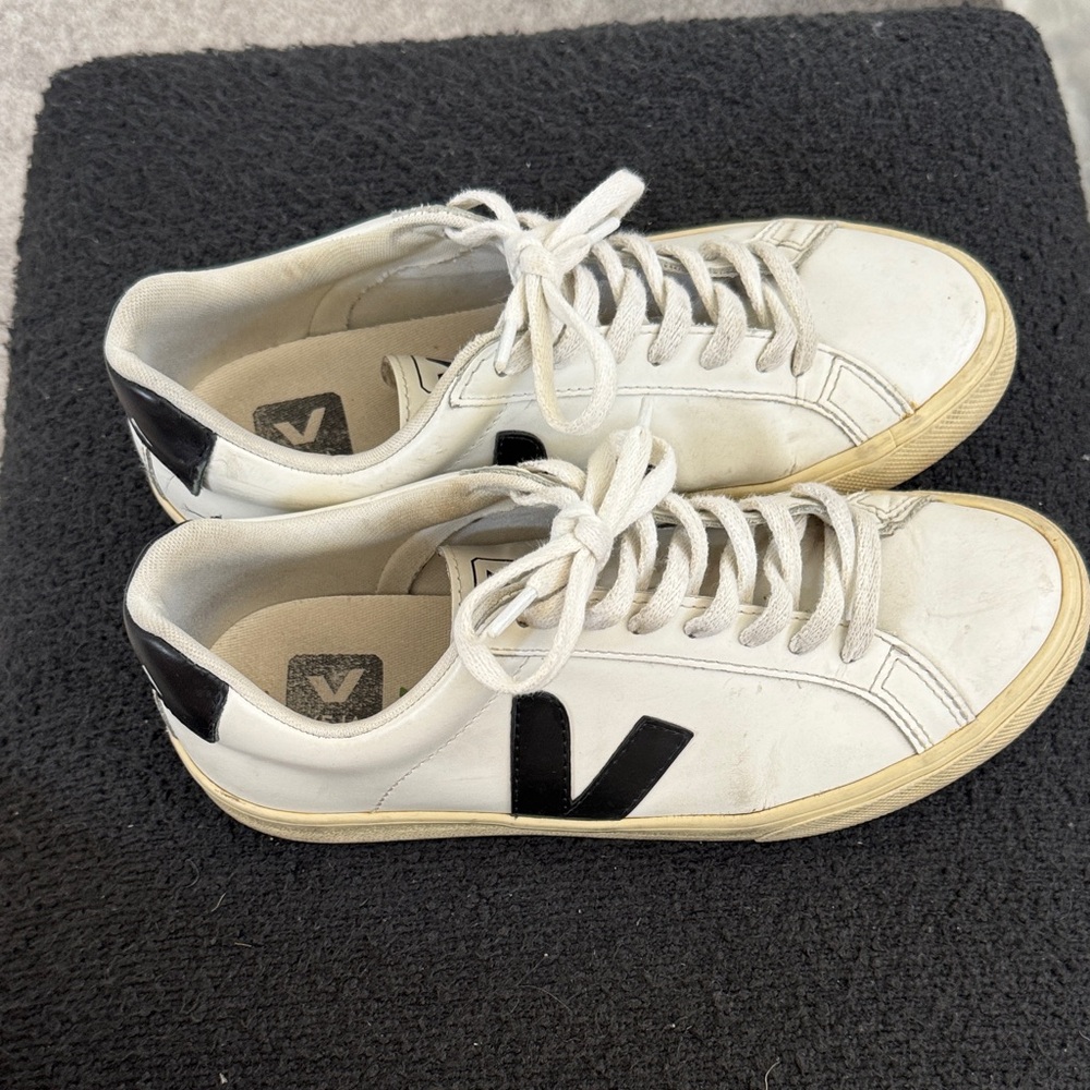 Veja Campo Women's Sneakers